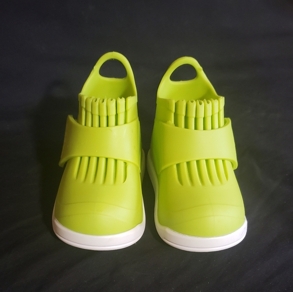 Butler Rockhopper Overshoe - Picture 3 of 3